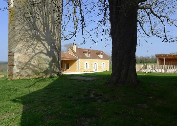 Chateau De Peyrel Сasa de vacaciones